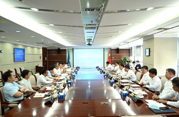 股份公司党委副书记、总经理王斌会见承德市委书记柴宝良、市长王亚军
